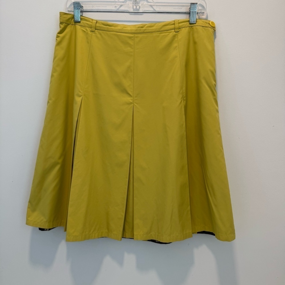 Weekend Max Mara Pleated Accents Knee-Length Skirt - Yellow Skirts size 10